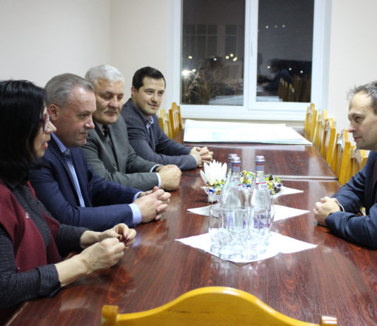 Președintele Parlamentului dl CANDU Andrian în vizită la Consiliul raional Hîncești