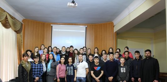 Forumul raional “Tineretul cunoaşte rolul instituţiei familiei şi valorifică valorile ei?” Hincesti tineret