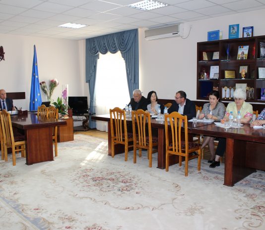 Ședința operativă cu șefii de direcții și secții a Consiliului Raional