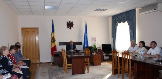 Ședința operativă cu șefii de direcții și secții a Consiliului Raional