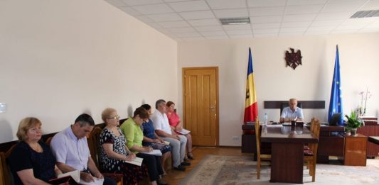 Ședința operativă cu șefii de direcții și secții a Consiliului Raional