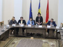 Vizita în teritoriu a dnei Viorica DUMBRĂVEANU, Ministru al Sănătății, Muncii și Protecției Sociale Vizita în teritoriu a dnei Viorica DUMBRĂVEANU