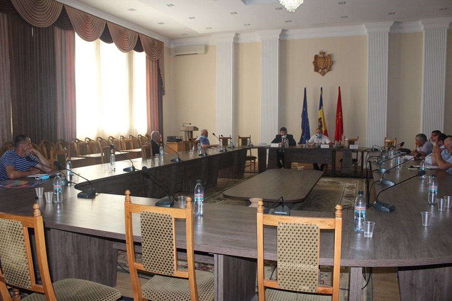 întrunirea reprezentanţilor autorităţilor publice Locale de nivelul I cu reprezentanţii serviciilor desconcentrate şi descentralizate din raionul Hînceşti.