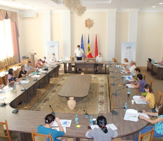 Instruiri pentru administraţia publică locală şi societatea civilă din raionul Hînceşti instruire AGREED