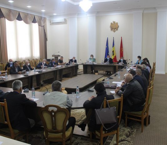 Întrunirea lunară a conducerii raionului Hîncești cu primarii localităților